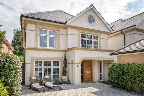 13 Canford Crescent, Poole, BH13 7ND