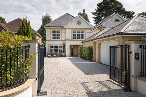 13 Canford Crescent, Poole, BH13 7ND