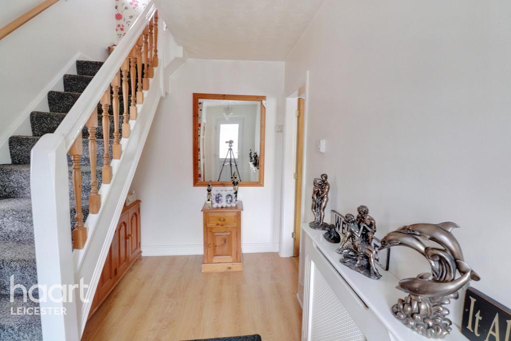 Valence Road, Leicester 3 bed semidetached house for sale £270,000