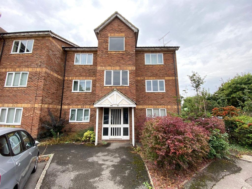 Simmonds Close, Bracknell, Berkshire, RG42 1 bed apartment £925 pcm