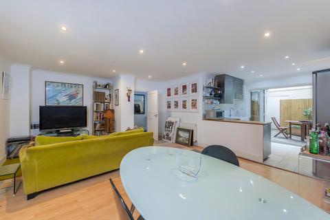 2 bedroom flat for sale - Hawley Road, London, NW1