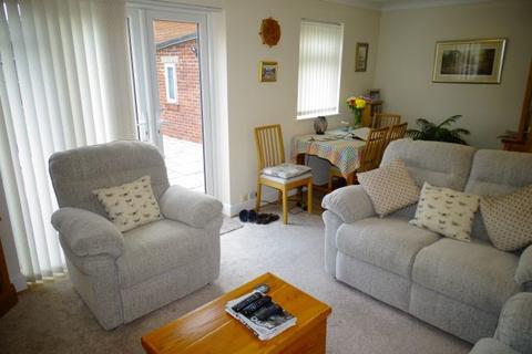 98 Kingston Crescent, Ashford, TW15 3NE