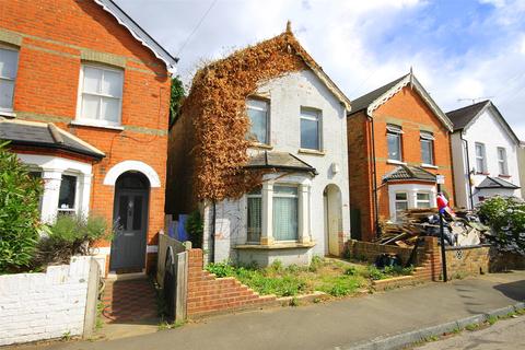 41 Cromwell Road, Feltham, TW13 5AS