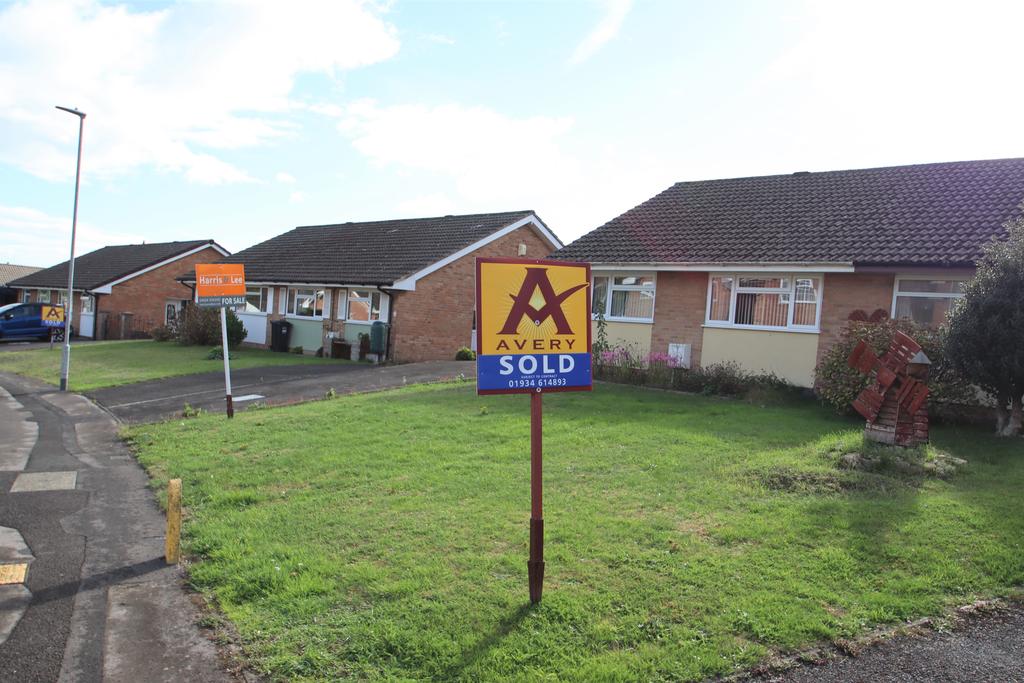2 Bedroom Semi Detached Bungalow for Sale