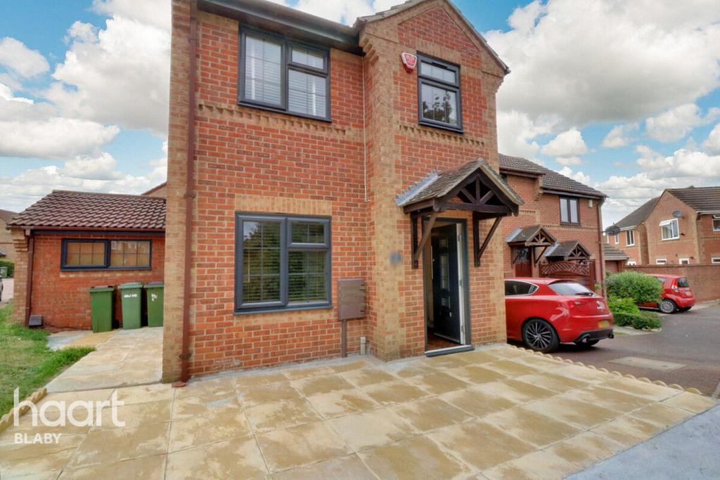 Mellier Close, Narborough 3 bed detached house £280,000