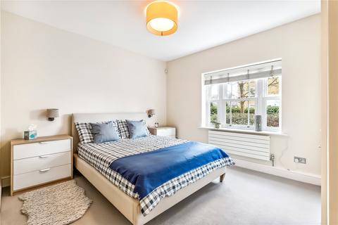 2 bedroom flat for sale, Trinity Church Road, Barnes, London