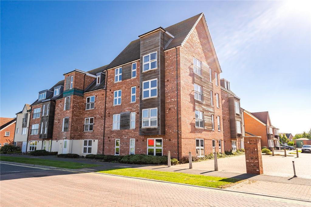 Sorrel Road, Grimsby, Lincolnshire, DN34 2 bed apartment £110,000