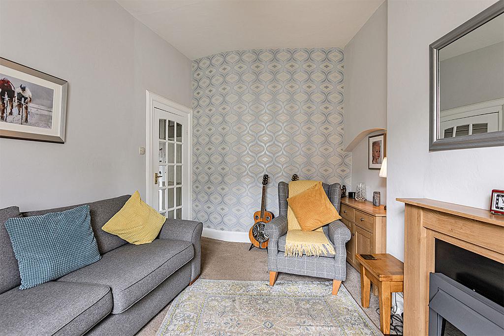 110D Forest Road, Selkirk TD7 5DG 2 bed flat £85,000