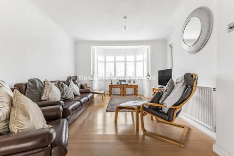 37 Cherry Tree Walk, West Wickham, BR4 9EE
