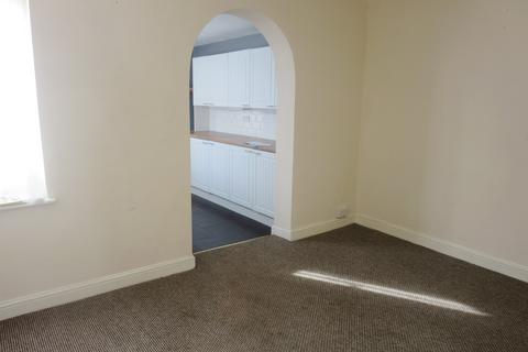 2 bedroom terraced house to rent, Milton Avenue, Margate, CT9