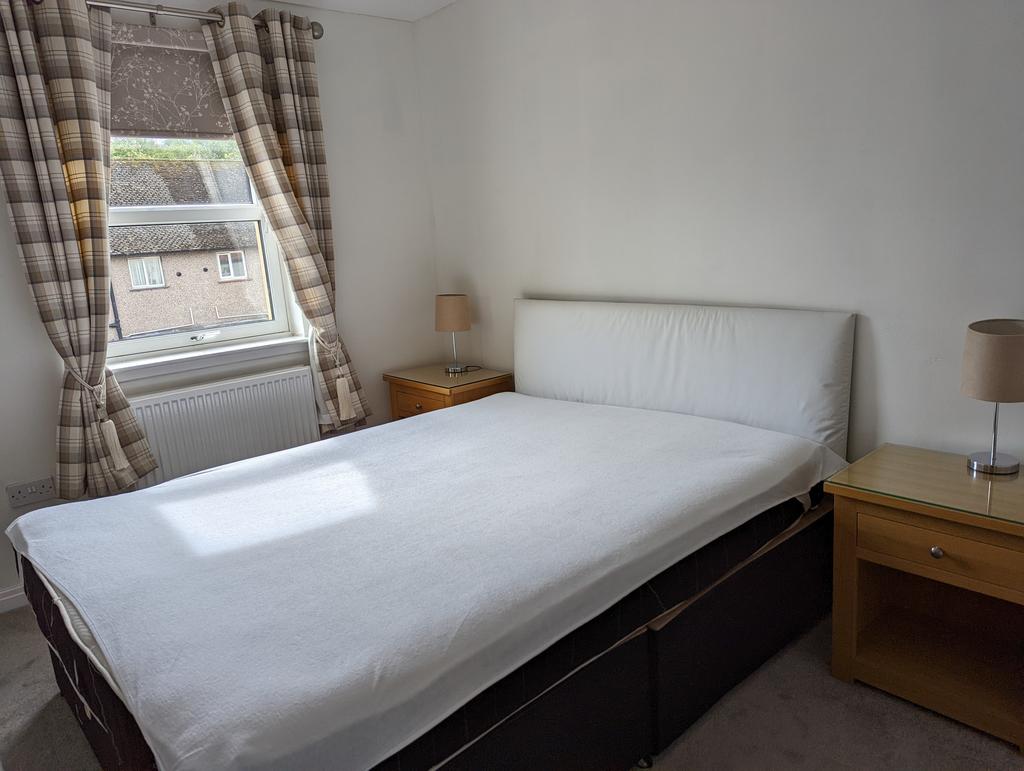 Bedroom 2.1