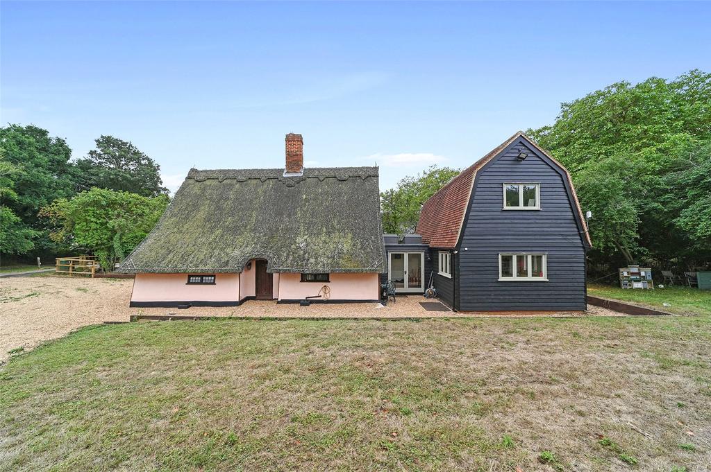 Brick Kiln Green, Blackmore End, Braintree, Essex, CM7 4 bed detached