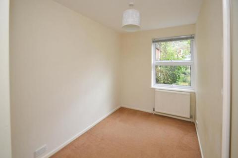 61 Fountain Gardens, Windsor, SL4 3SY