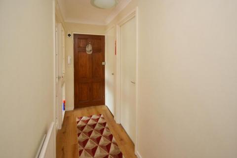 61 Fountain Gardens, Windsor, SL4 3SY
