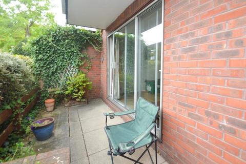 61 Fountain Gardens, Windsor, SL4 3SY