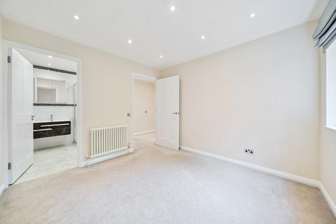 2 bedroom flat to rent, Barrington Lodge, Princes Road, Weybridge, KT13