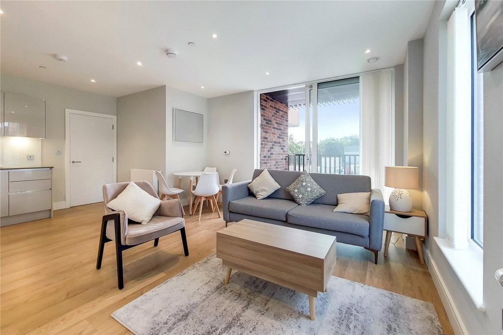 Greyhound Parade, London 1 bed flat £1,800 pcm (£415 pw)