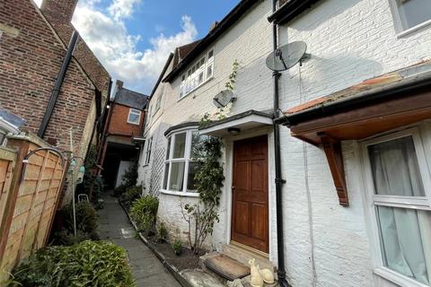 136 Newgate Street, Morpeth, NE61 1DD