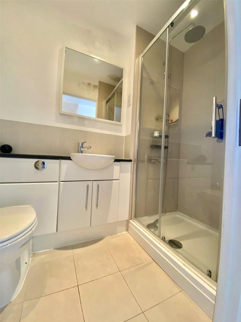 En Suite Shower Room