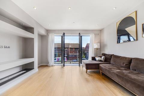 25a Tiller Road, London, E14 8PY