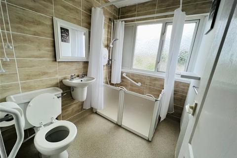 16 Alamein Road, Willenhall, WV13 3TU