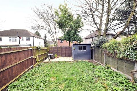 74 Cuthbert Gardens, London, SE25 6SS