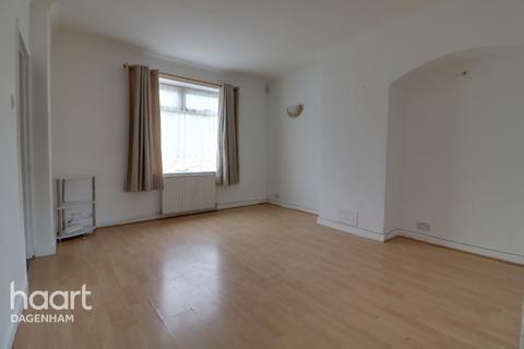 107 Rowdowns Road, Dagenham, RM9 6NH