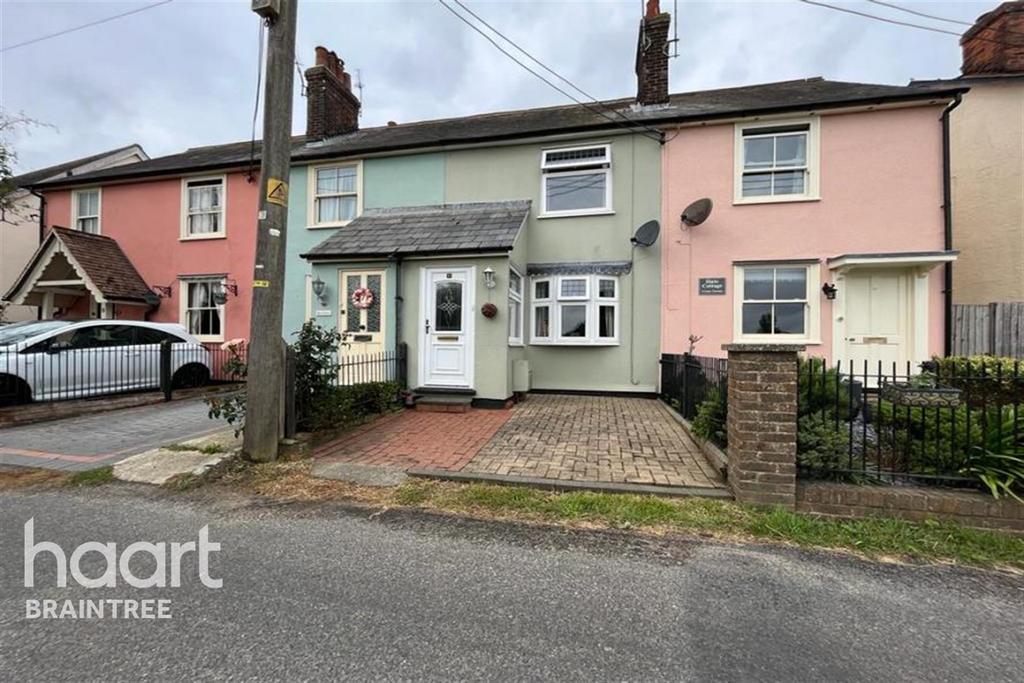 Gore Terrace, Rayne 2 bed terraced house £1,250 pcm (£288 pw)