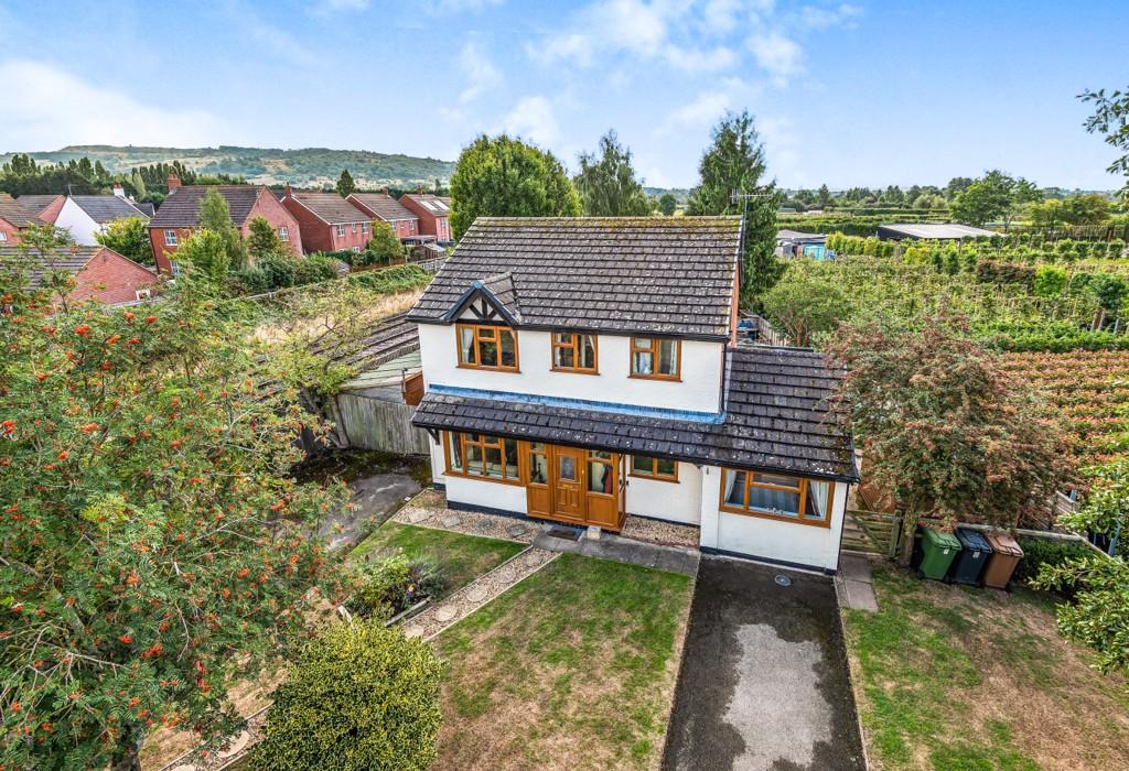 Avon Drive, Eckington, Worcestershire 4 bed detached house £575,000