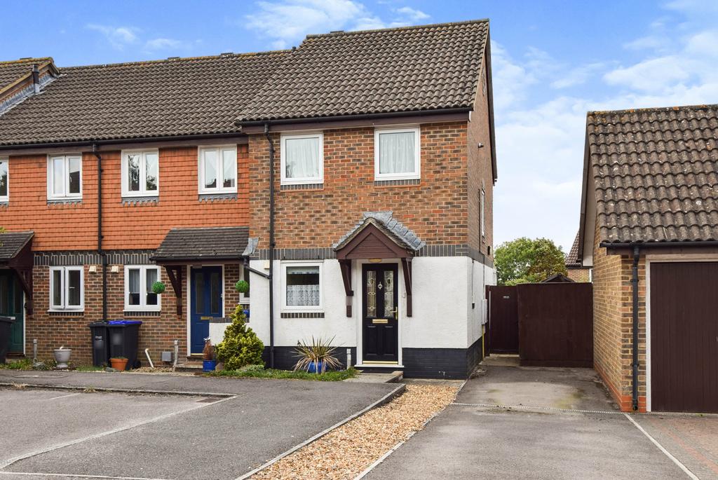 Simmance Way, Amesbury, SP4 7TB. 2 bed end of terrace house £250,000