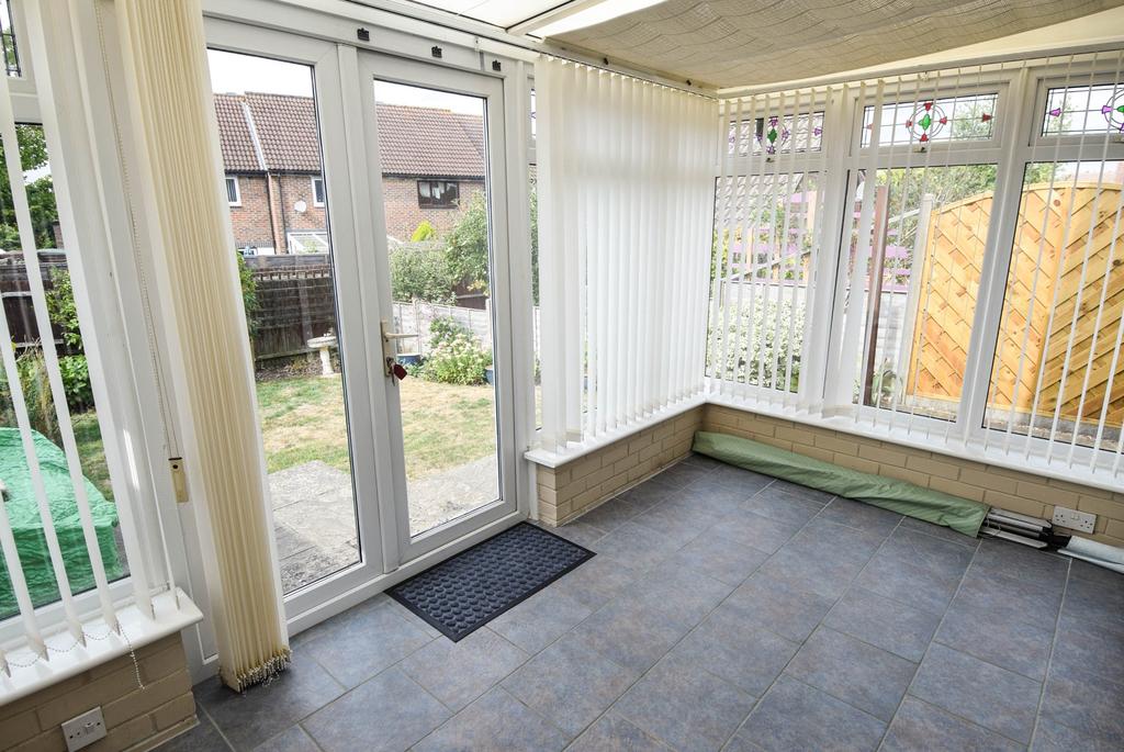Simmance Way, Amesbury, SP4 7TB. 2 bed end of terrace house £250,000