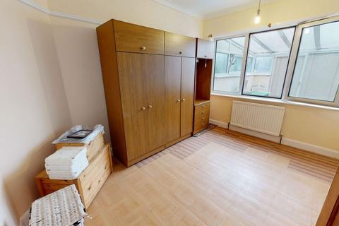68 Bants Lane, Northampton, NN5 6AJ