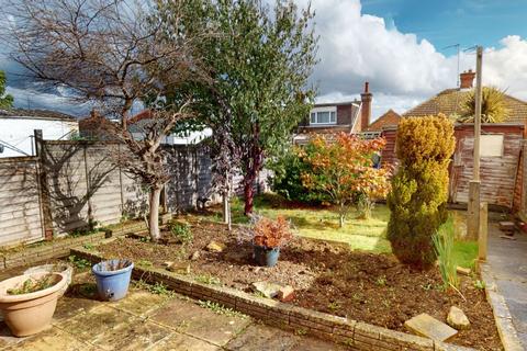 68 Bants Lane, Northampton, NN5 6AJ