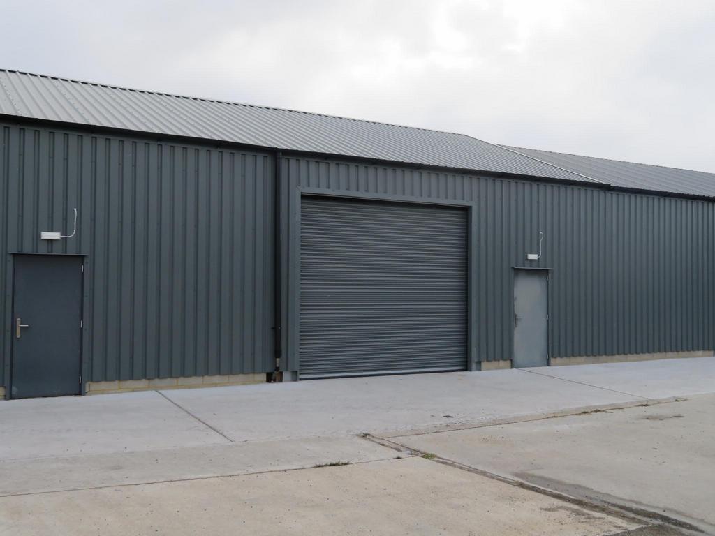 Rochford Storage to rent £800 pcm (£185 pw)