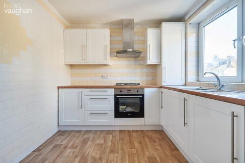 2 bedroom flat for sale, Eaton Gardens, Hove, BN3