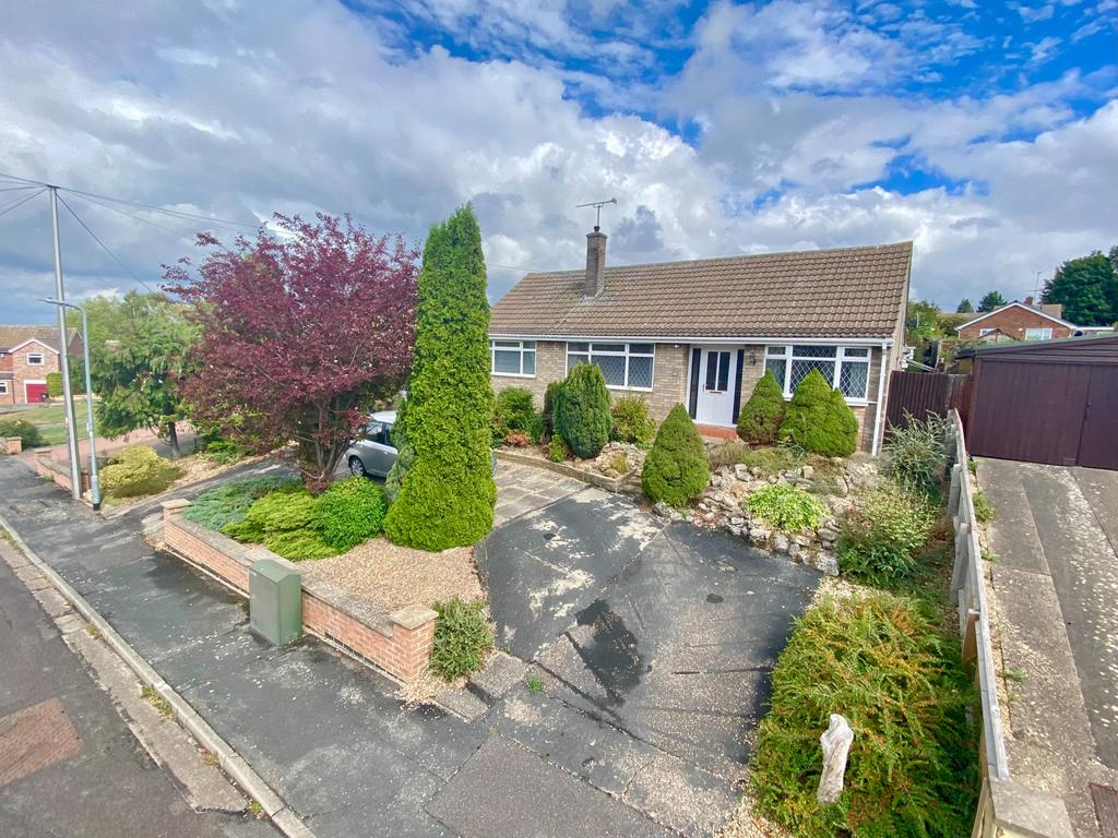Bridge End Grove, Grantham, NG31 2 bed bungalow £250,000