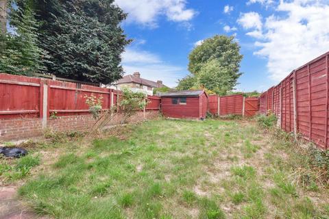 52 Farrance Road, Romford, RM6 6EJ