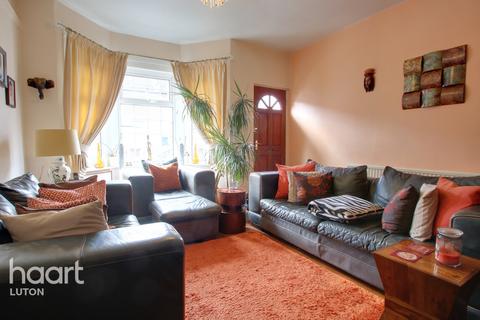 69 Clarendon Road, Luton, LU2 7PJ