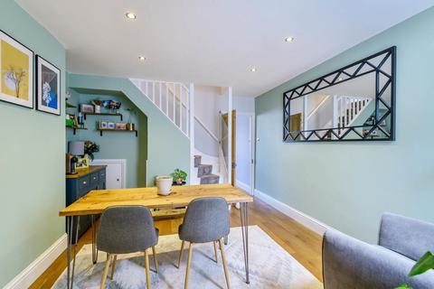 4 Farley Place, London, SE25 5JR
