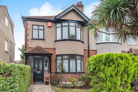 17 Felhampton Road, London, SE9 3NT