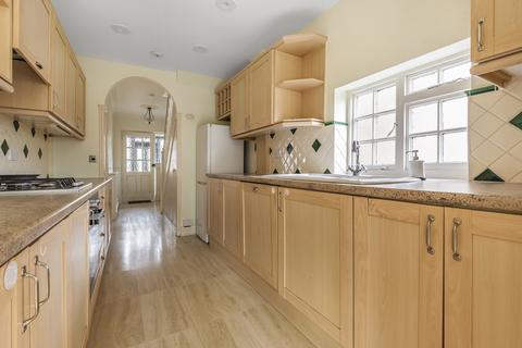 17 Felhampton Road, London, SE9 3NT