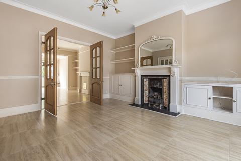 17 Felhampton Road, London, SE9 3NT
