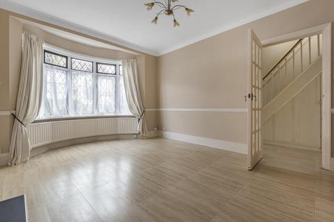 17 Felhampton Road, London, SE9 3NT