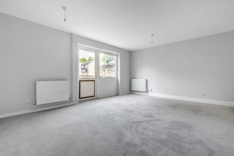 45 Mallard Walk, Sidcup, DA14 6SG
