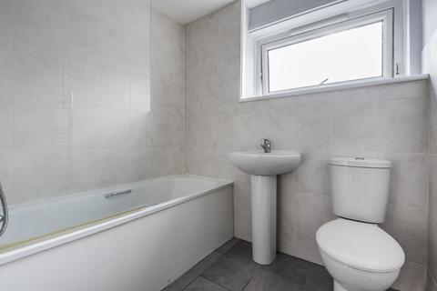 45 Mallard Walk, Sidcup, DA14 6SG