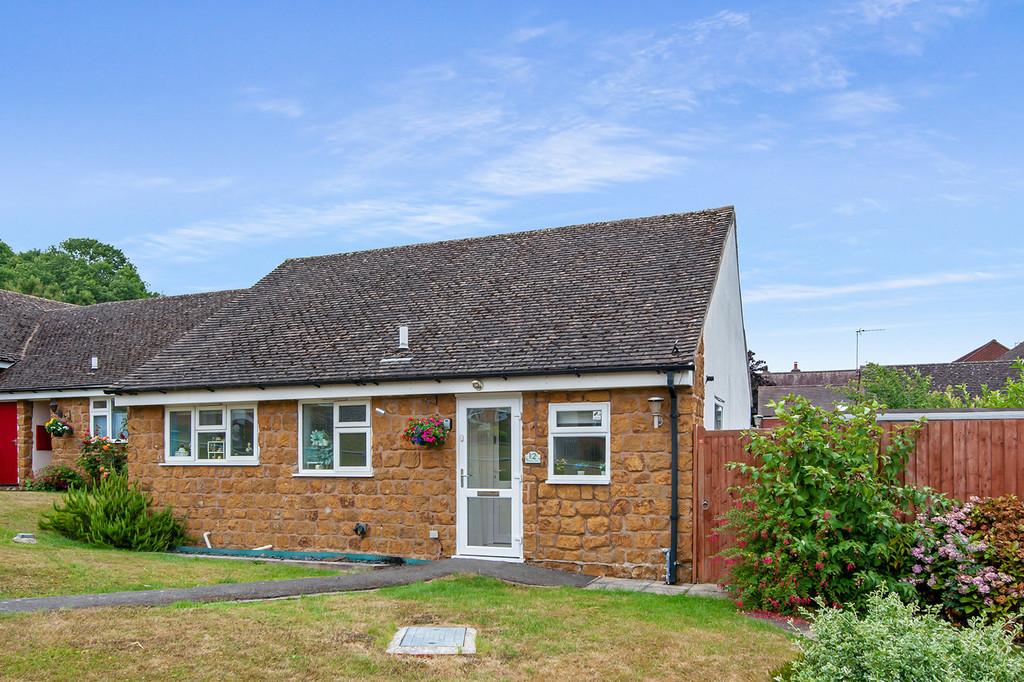 Northend 3 bed detached bungalow for sale £300,000