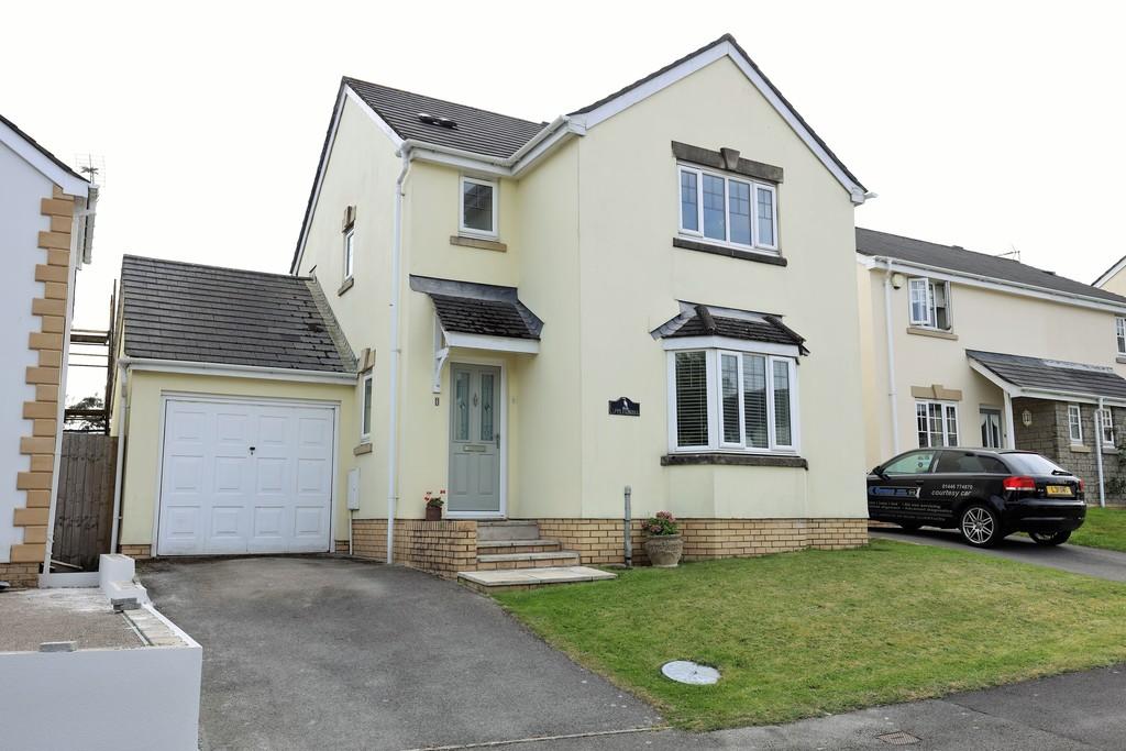 Badgers Brook Close, Ystradowen, Near Cowbridge, Vale of