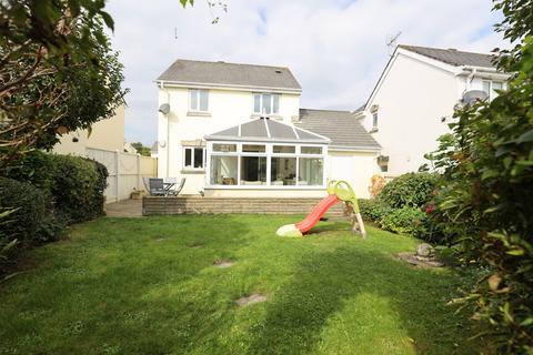 8 Badgers Brook Close, Ystradowen, Cowbridge, CF71 7TY