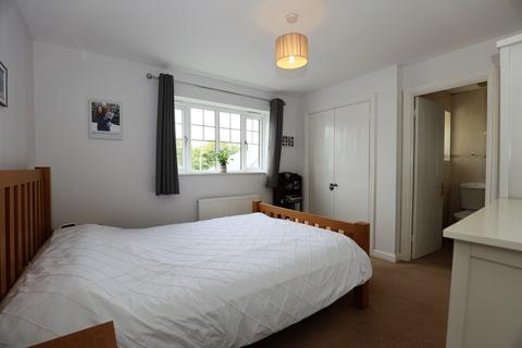 8 Badgers Brook Close, Ystradowen, Cowbridge, CF71 7TY
