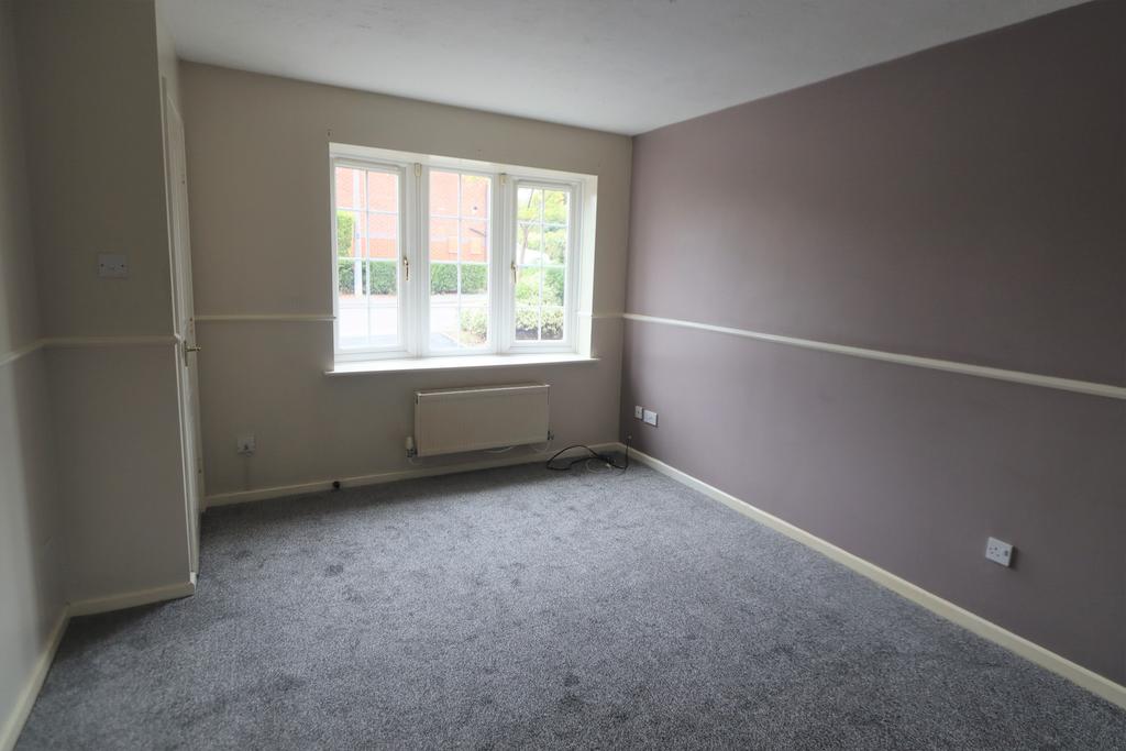 Mistletoe Drive, Tame Bridge, Walsall 3 bed terraced house £875 pcm